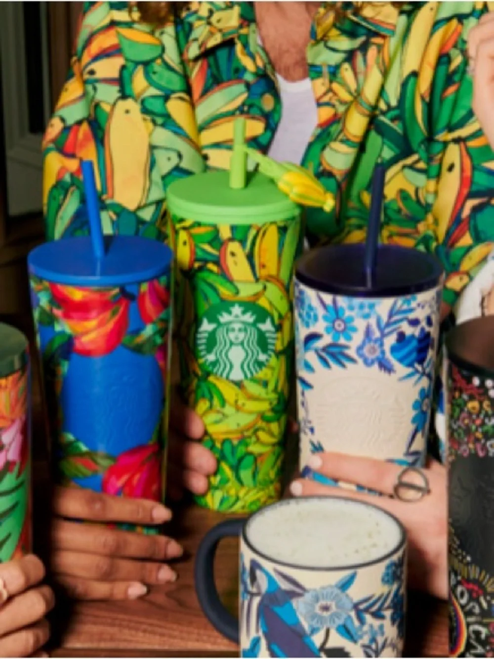 NEW FARM Rio x Starbucks Collab Board Banana Stainless Tumbler Cup Straw Cover